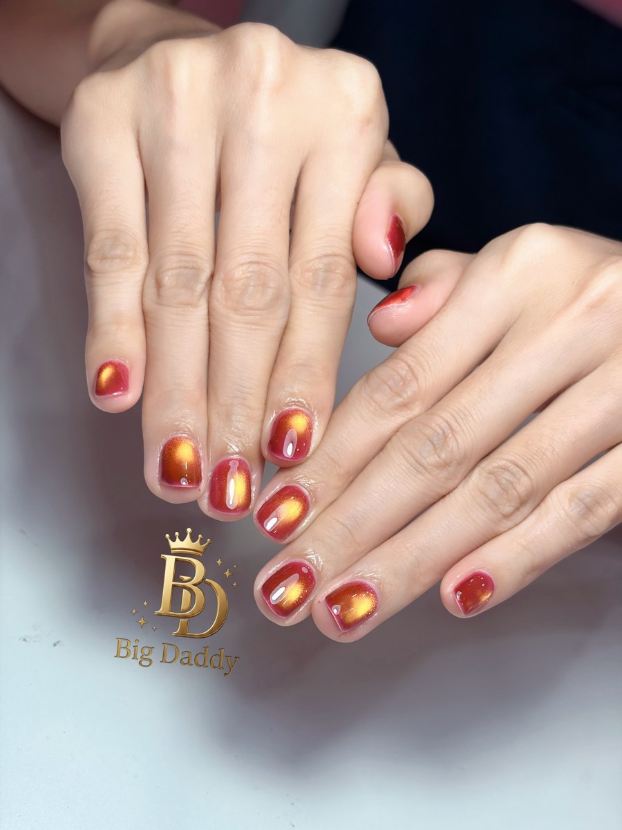 Rose gold glitter nails